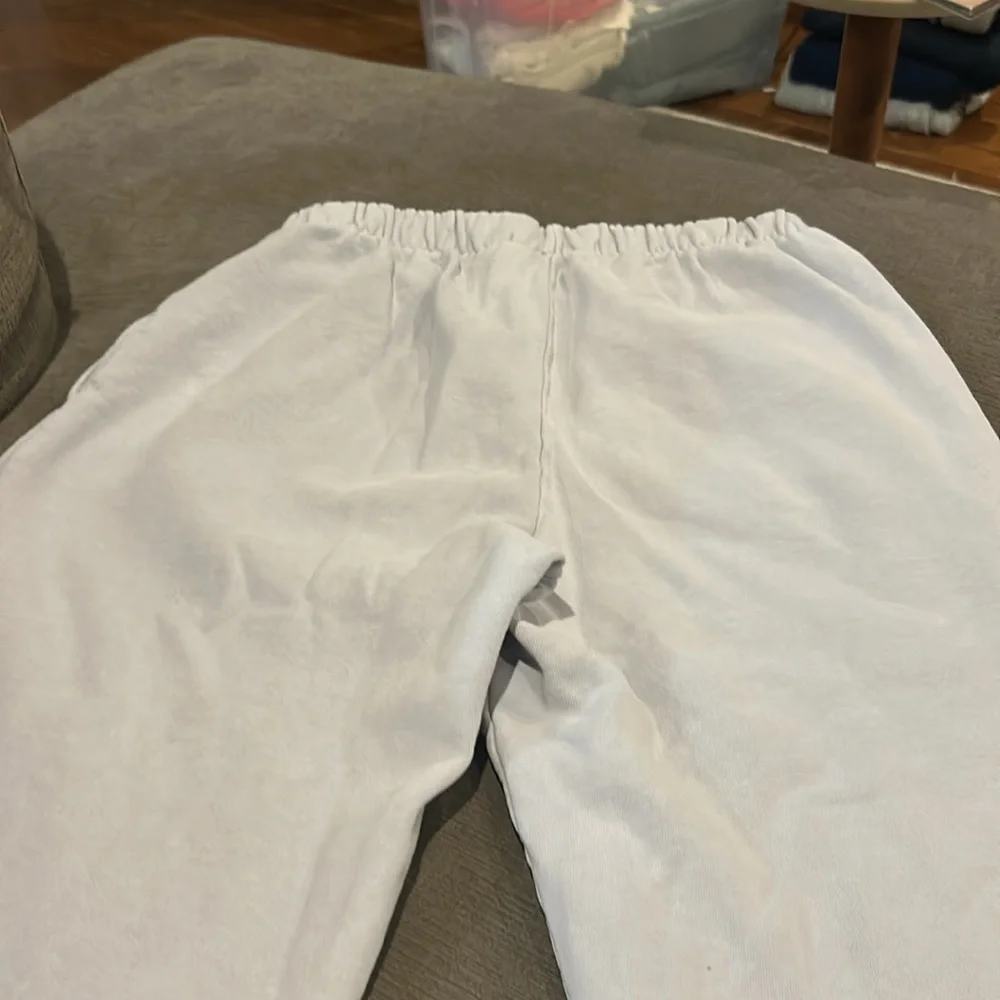 Brandy Melville Sweatpants - Picture 2 of 2